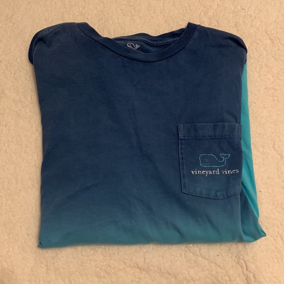 Vineyard Vines ombré long sleeved shirt - Picture 7 of 8